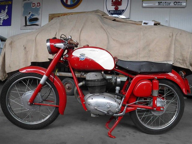 1958 mv agusta turismo 175 ab | italian classic motorcycle - afbeelding 3 van  12