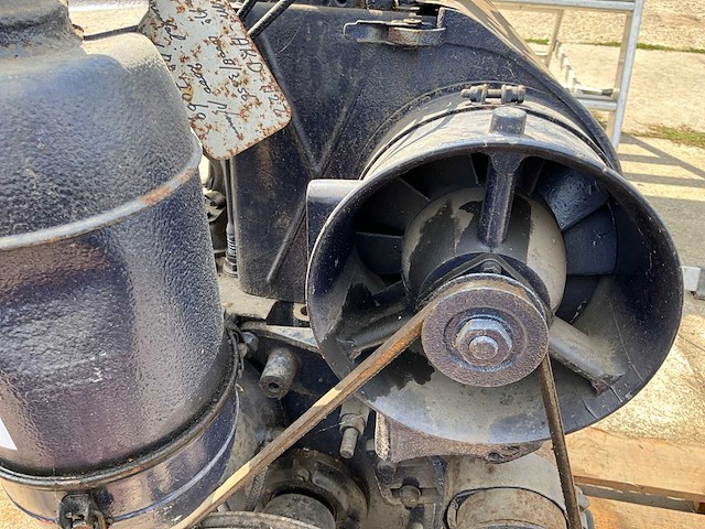 1958 mwm akd112 z stationair dieselmotor - afbeelding 4 van  9