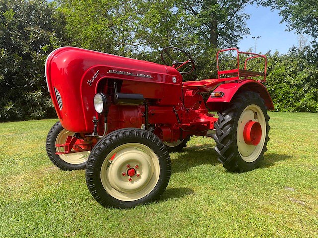 1958 porsche diesel junior 108 oldtimer tractor - afbeelding 3 van  70