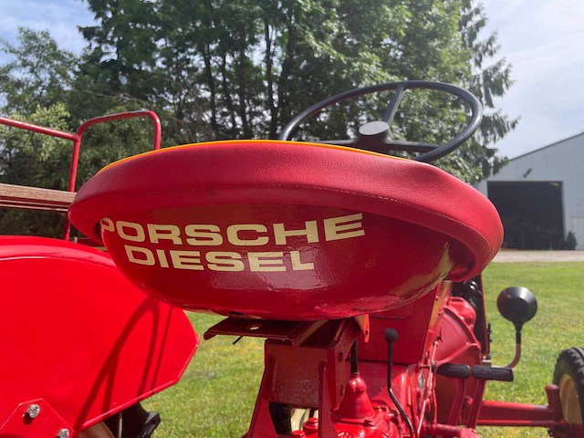1958 porsche diesel junior 108 oldtimer tractor - afbeelding 34 van  45