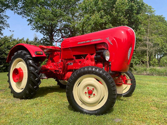1958 porsche diesel junior 108 oldtimer tractor - afbeelding 41 van  45