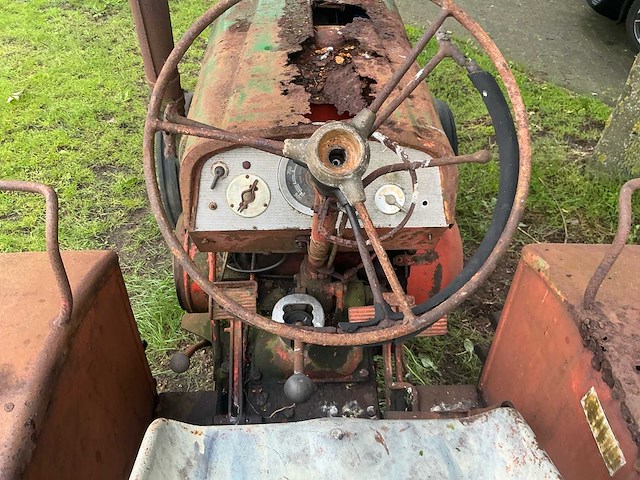 1958 vierzon 303 oldtimer tractor - afbeelding 8 van  20