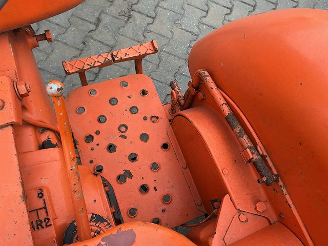 1959 - allis-chalmers - d-272 oldtimer tractor - afbeelding 2 van  8