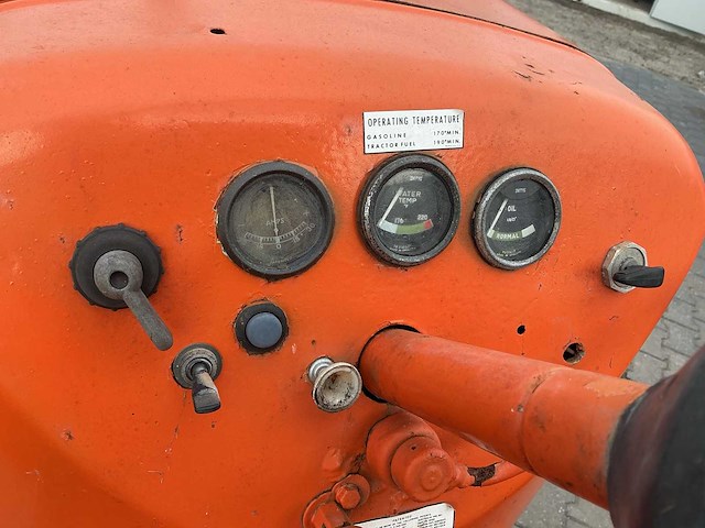 1959 - allis-chalmers - d-272 oldtimer tractor - afbeelding 12 van  12