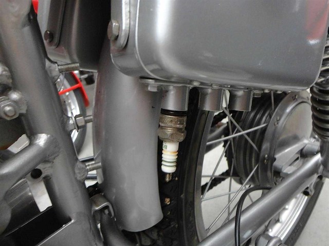 1959 beta m.t. 175 sport 2t | italian classic motorcycle - afbeelding 12 van  23