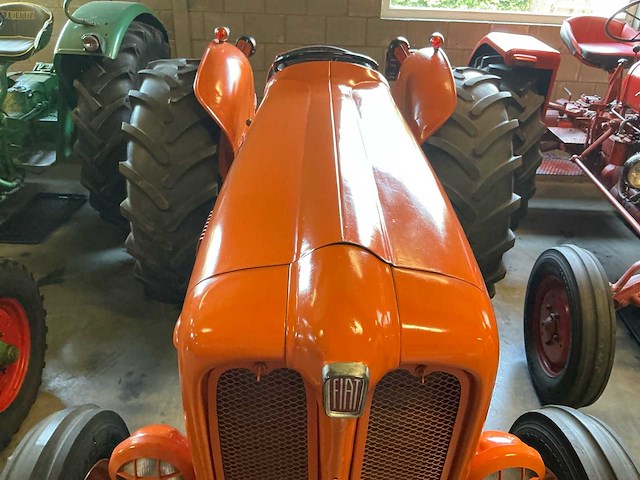 1959 fiat 411r oldtimer tractor - afbeelding 21 van  29