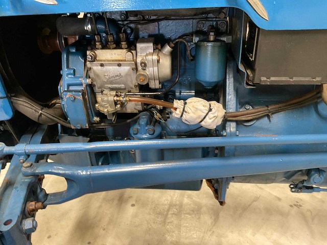 1959 fordson dexta oldtimer tractor - afbeelding 2 van  13
