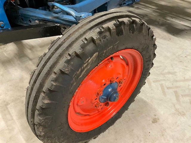 1959 fordson dexta oldtimer tractor - afbeelding 3 van  13