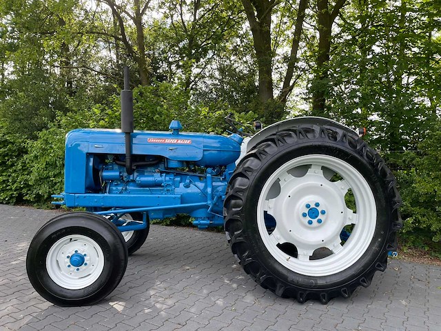 1959 fordson super major oldtimer tractor - afbeelding 3 van  72