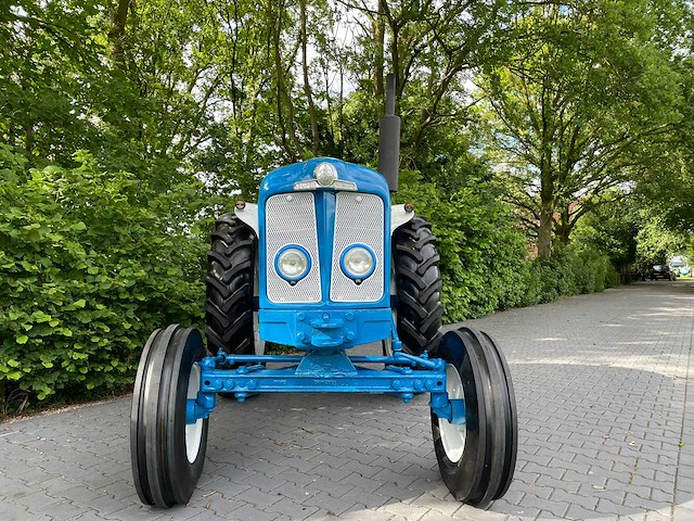 1959 fordson super major oldtimer tractor - afbeelding 23 van  72