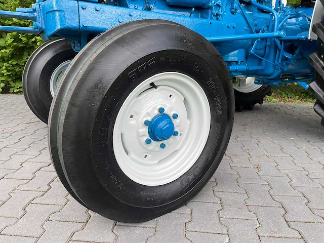 1959 fordson super major oldtimer tractor - afbeelding 43 van  72