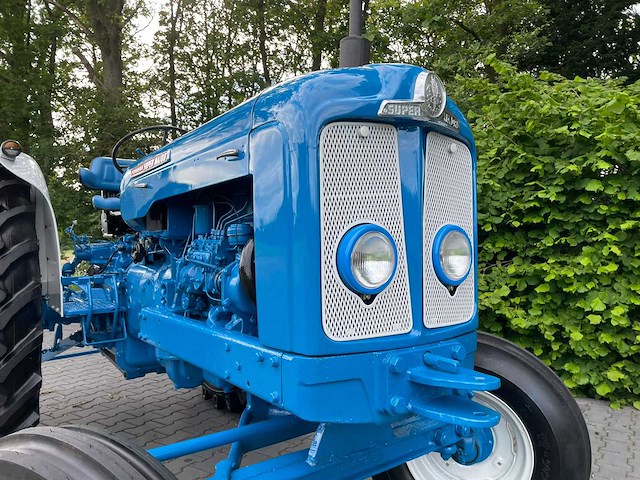 1959 fordson super major oldtimer tractor - afbeelding 46 van  72
