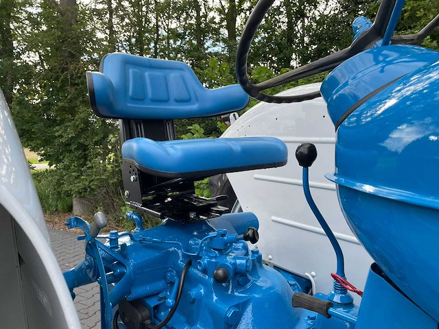 1959 fordson super major oldtimer tractor - afbeelding 69 van  72