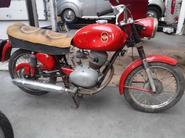 1959 gilera 125 sport | italian classic motorcycle - afbeelding 2 van  9