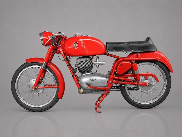 1959 gilera 150 super sport | italian classic motorcycle - afbeelding 1 van  13