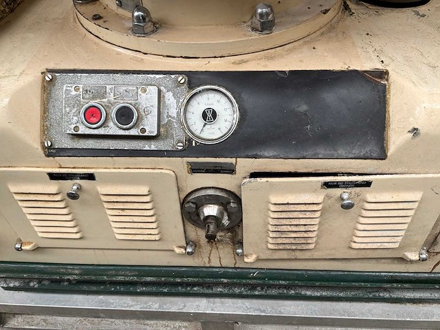 1959 horn b2m-s pillenpersmachine - afbeelding 5 van  6