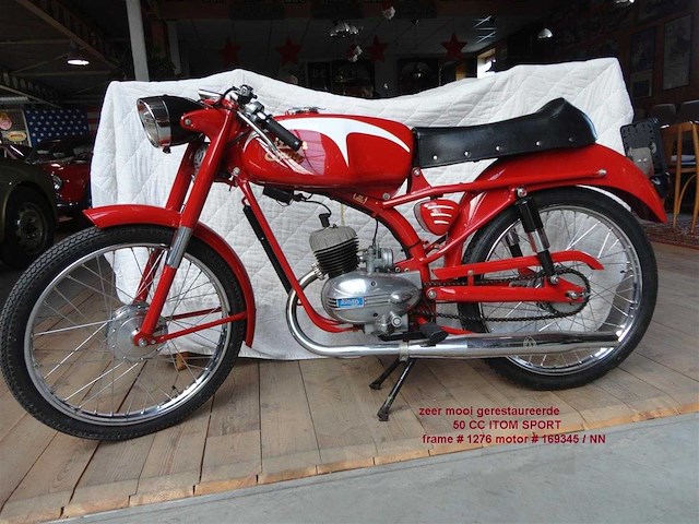 1959 itom sport 50cc | italian classic moped - afbeelding 2 van  9