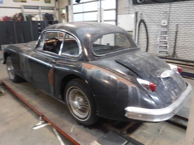 1959 jaguar xk150 coupe | british classic sports car - afbeelding 33 van  58