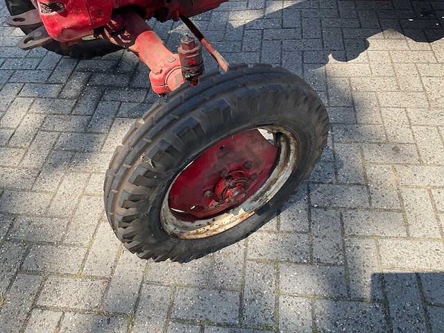 1959 mccormick d 320 oldtimer tractor - afbeelding 5 van  17