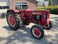 1959 mccormick d 320 oldtimer tractor - afbeelding 1 van  17