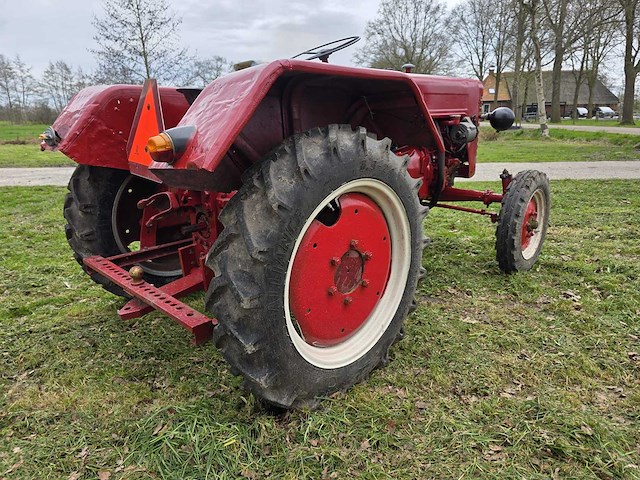 1959 mccormick d214 oldtimer tractor - afbeelding 17 van  17