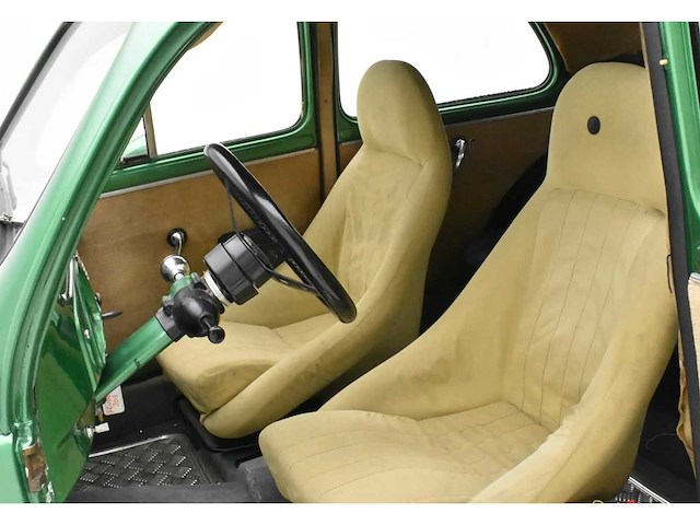 1959 peugeot coupe 203c oldtimer - afbeelding 7 van  8