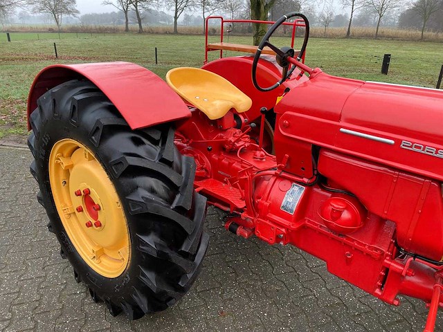 1959 porsche standard 218h oldtimer tractor - afbeelding 17 van  43
