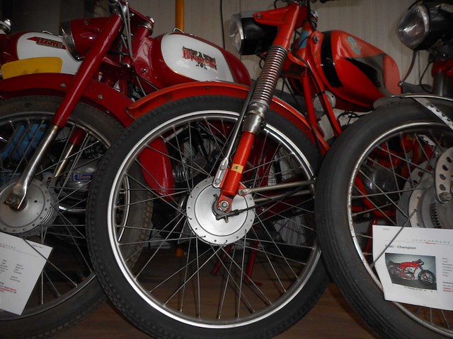 1960 b.m. 50cc moped | classic motorcycle - afbeelding 4 van  10