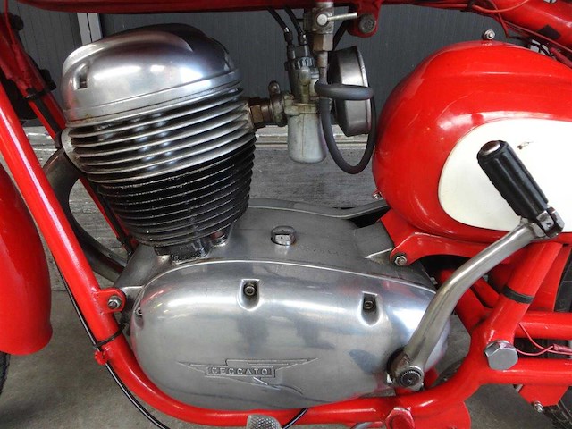 1960 ceccato giulietta 125cc | italian classic motorcycle - afbeelding 7 van  14