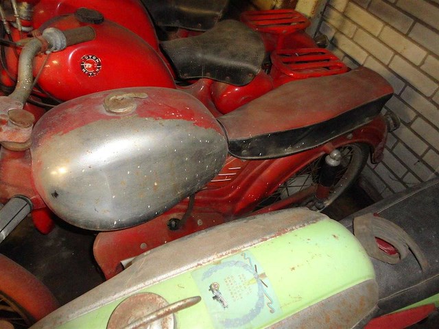 1960 demm 50cc restoration project | italian classic moped - afbeelding 3 van  9