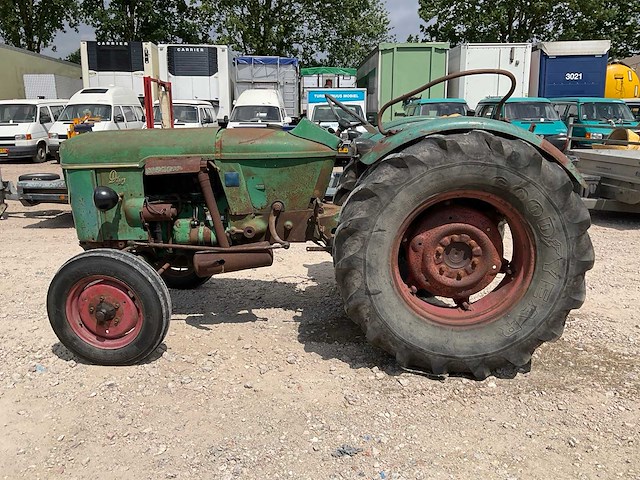 1960 deutz d40.2 oldtimer tractor - afbeelding 18 van  22