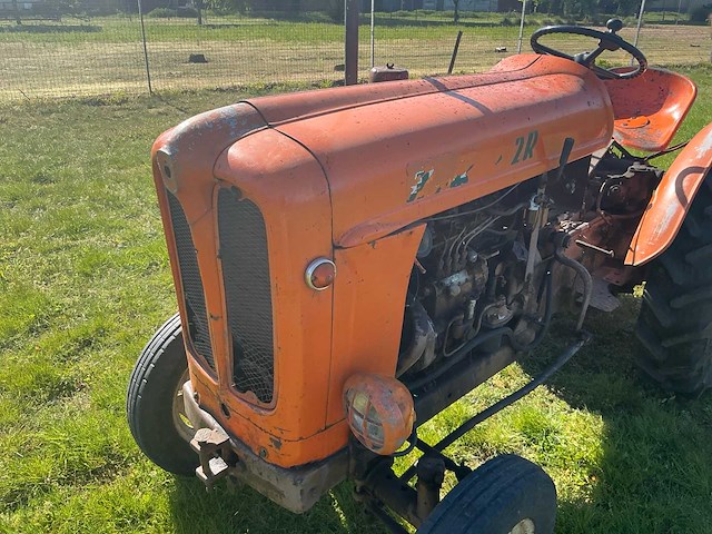 1960 fiat 332r oldtimer tractor - afbeelding 16 van  19
