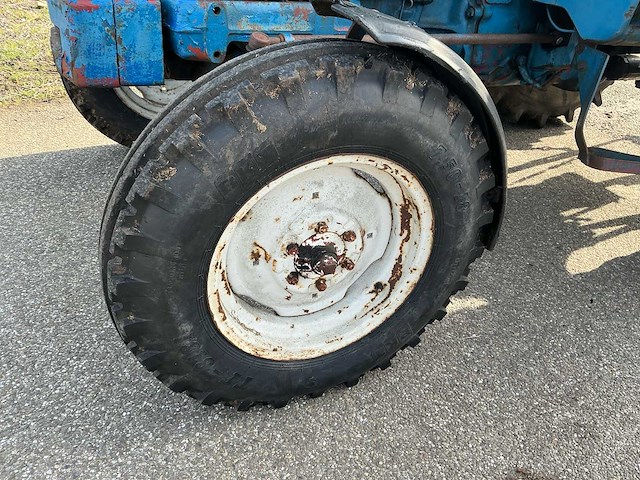 1960 ford 4610 oldtimer tractor - afbeelding 2 van  33