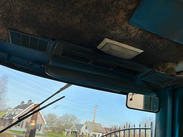 1960 ford 4610 oldtimer tractor - afbeelding 26 van  33