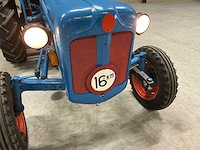 1960 fordson dextra oldtimer tractor - afbeelding 3 van  15