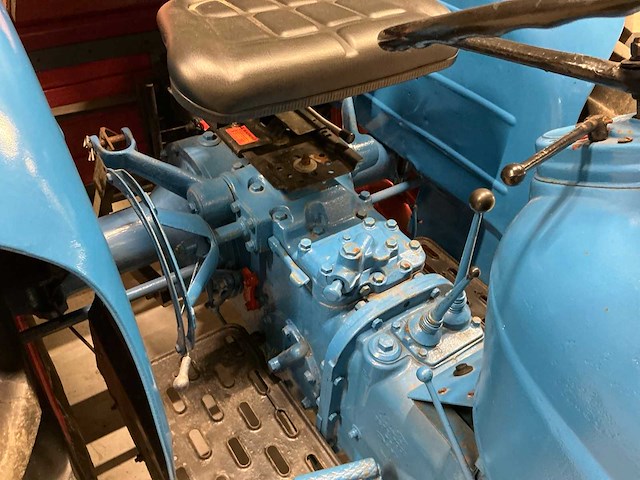 1960 fordson dextra oldtimer tractor - afbeelding 6 van  15
