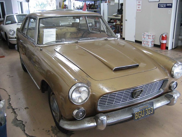 1960 lancia flaminia pf coupe | italian classic grand tourer - afbeelding 6 van  29