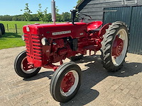 1960 mc cormick international d-324 standard oldtimer tractor - afbeelding 1 van  23