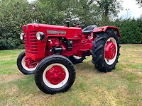 1960 mccormick ih 324 oldtimer tractor