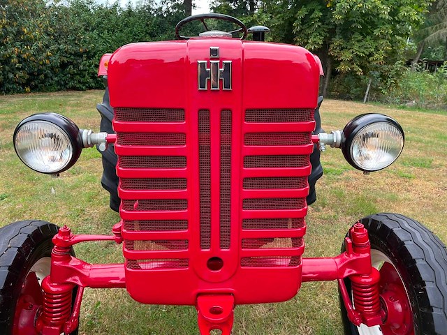 1960 mccormick ih 324 oldtimer tractor - afbeelding 22 van  50