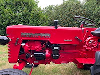 1960 mccormick ih 324 oldtimer tractor - afbeelding 35 van  50
