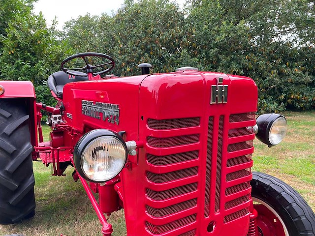 1960 mccormick ih 324 oldtimer tractor - afbeelding 41 van  50