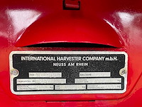 1960 mccormick ih 324 oldtimer tractor - afbeelding 43 van  50