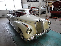 1960 mercedes-benz 300 "adenauer" | german luxury saloon - afbeelding 24 van  39