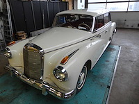 1960 mercedes-benz 300 "adenauer" | german luxury saloon - afbeelding 25 van  39