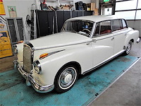 1960 mercedes-benz 300 "adenauer" | german luxury saloon - afbeelding 34 van  39