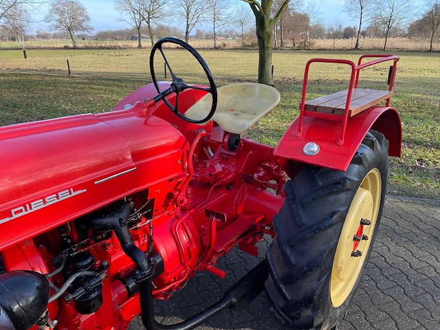 1960 porsche standard 218h oldtimer tractor - afbeelding 21 van  36
