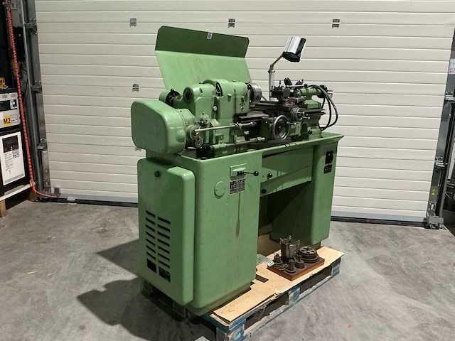 1960 schaublin 102 vm centerdraaibank met spantangen, vierklauw en wisselwielen - afbeelding 12 van  21
