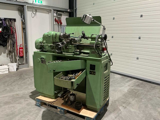 1960 schaublin 102 vm centerdraaibank met spantangen, vierklauw en wisselwielen - afbeelding 15 van  21