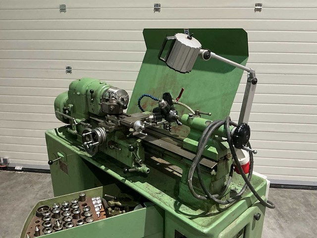 1960 schaublin 102 vm centerdraaibank met spantangen, vierklauw en wisselwielen - afbeelding 19 van  21